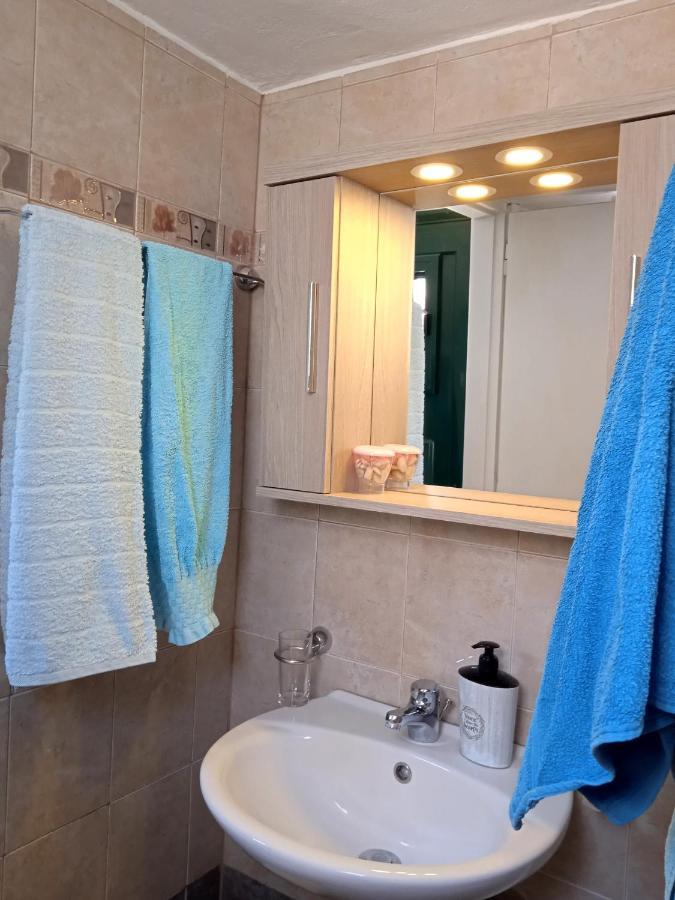 Logaras Seaview Apartment Екстериор снимка