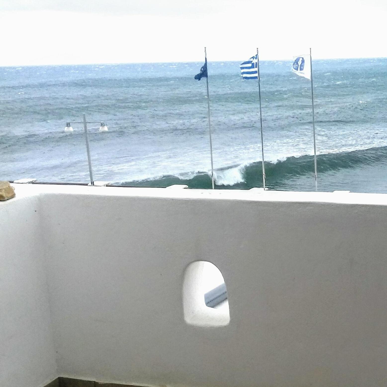 Logaras Seaview Apartment Екстериор снимка